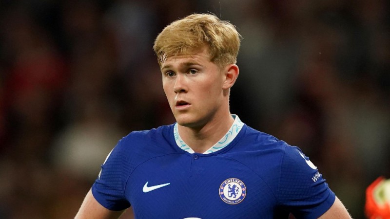 Chelsea mua Lewis Hall thay Cucurella 3 Hall đủ sức đá chính cho The Blues