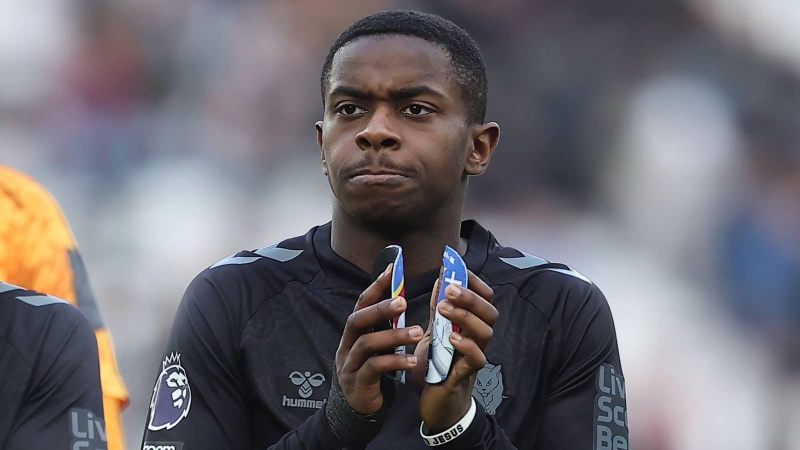 Arsenal bất ngờ nhắm đến Noah Sadiki 2 MU và Tottenham cũng theo dõi Sadiki