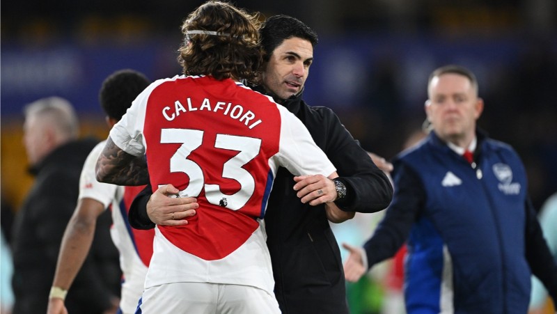 NÓNG: Barcelona muốn chiêu mộ Riccardo Calafiori 3 Nhiều đội bóng muốn sở hữu Calafiori